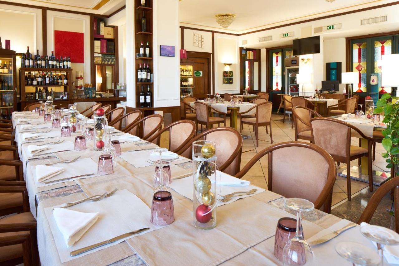 Hotel Civita アヴェッリーノ エクステリア 写真