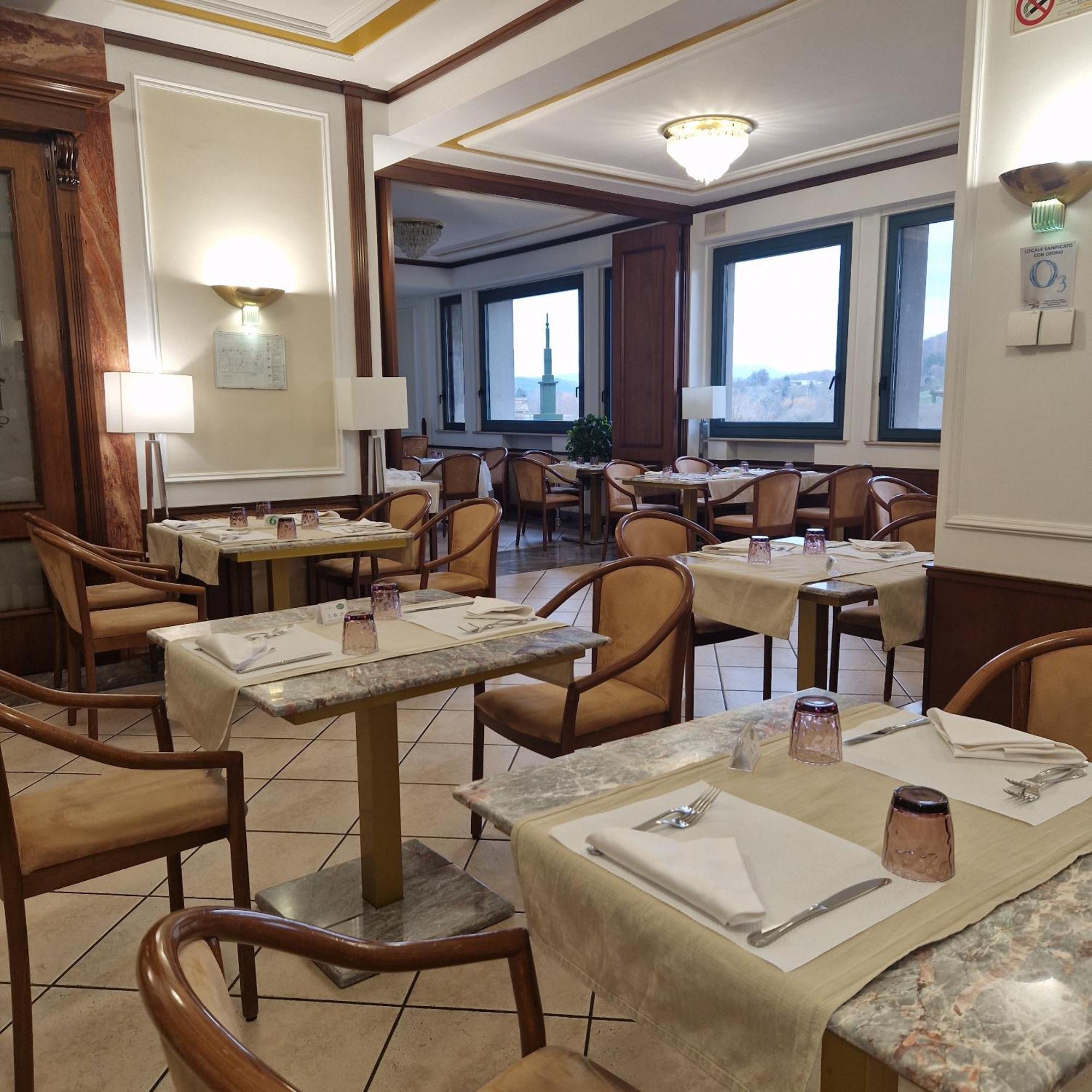 Hotel Civita アヴェッリーノ エクステリア 写真