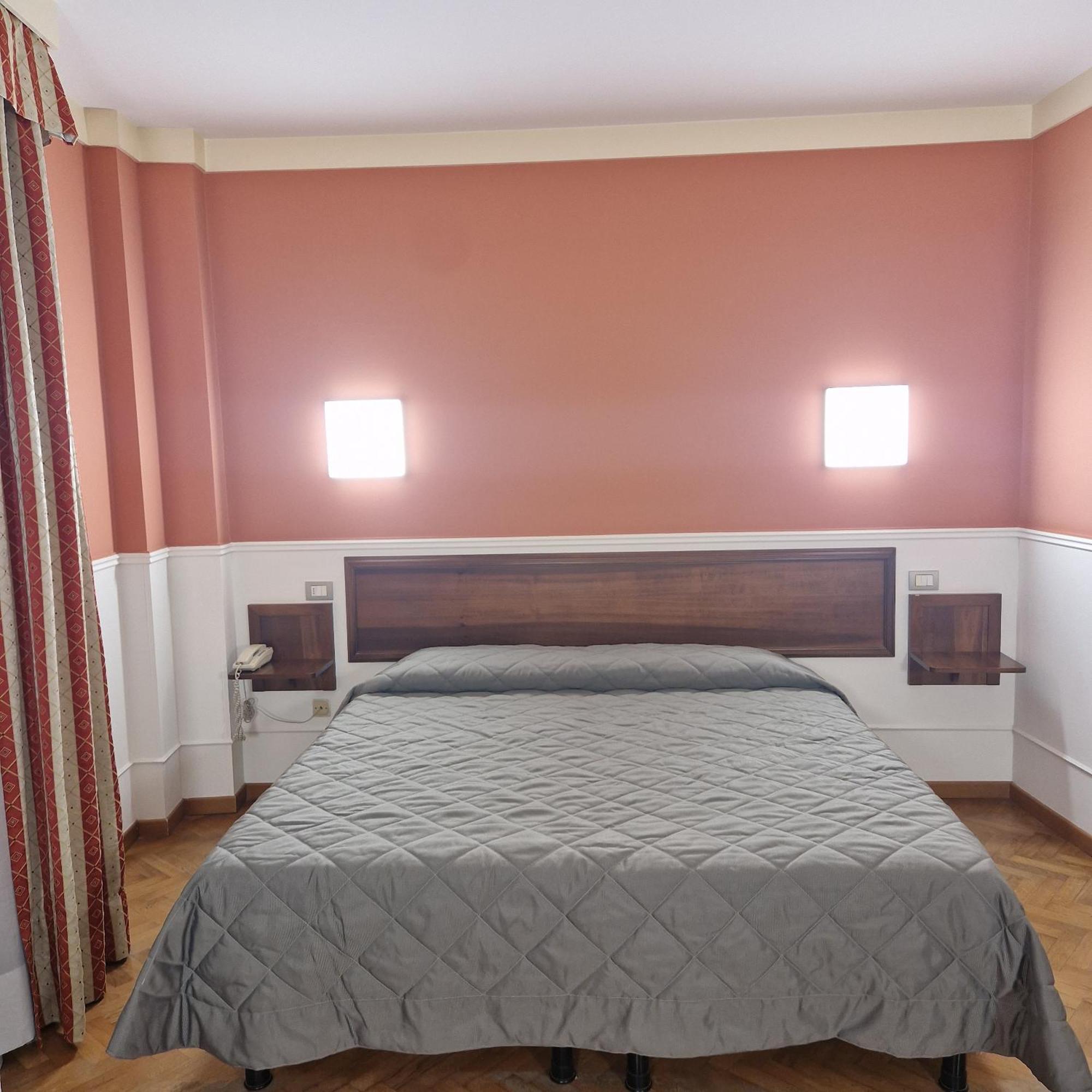 Hotel Civita アヴェッリーノ エクステリア 写真