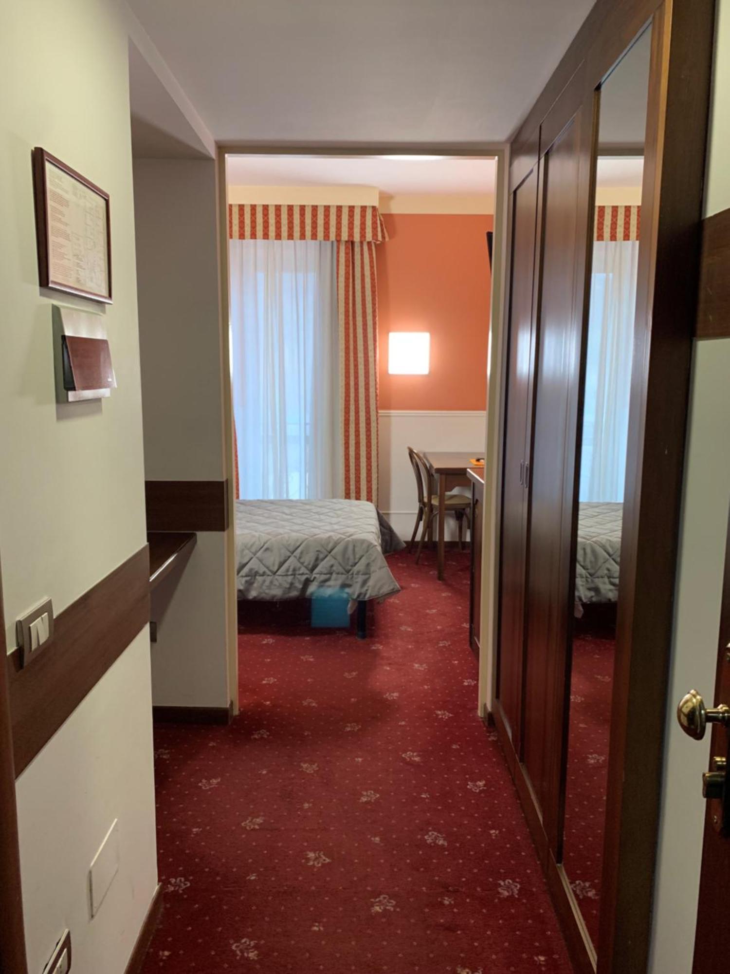 Hotel Civita アヴェッリーノ エクステリア 写真
