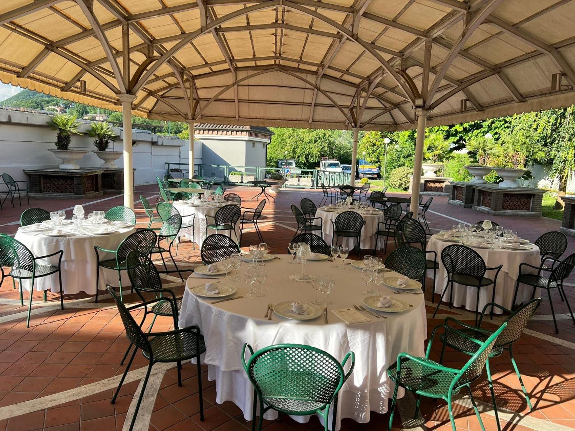 Hotel Civita アヴェッリーノ エクステリア 写真