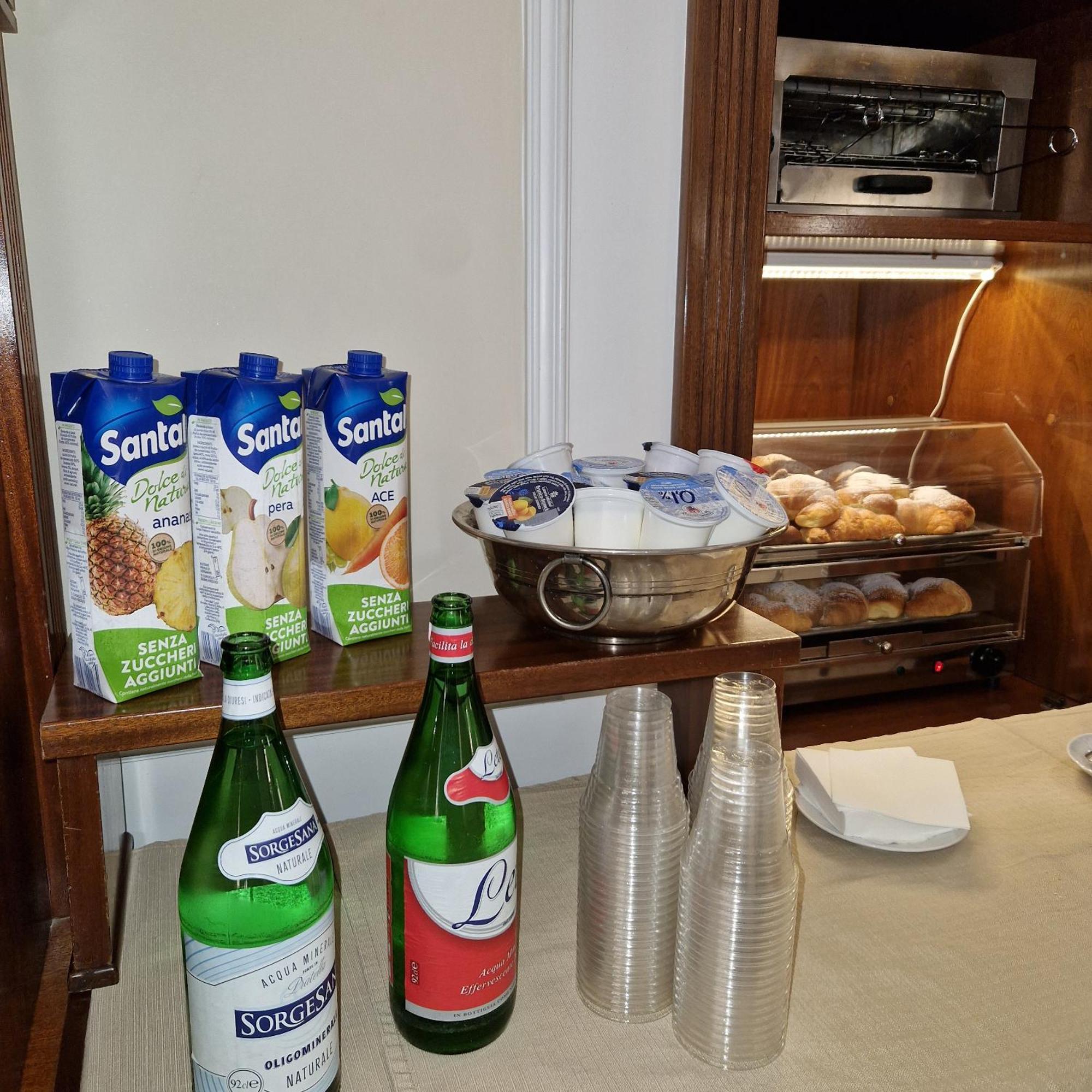 Hotel Civita アヴェッリーノ エクステリア 写真